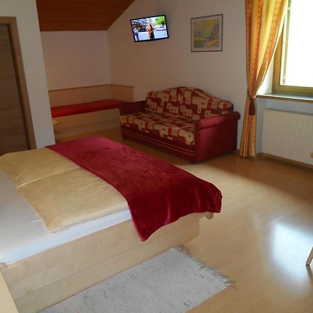 Berghotel Plagoett Sankt Valentin auf der Haide Kamer foto