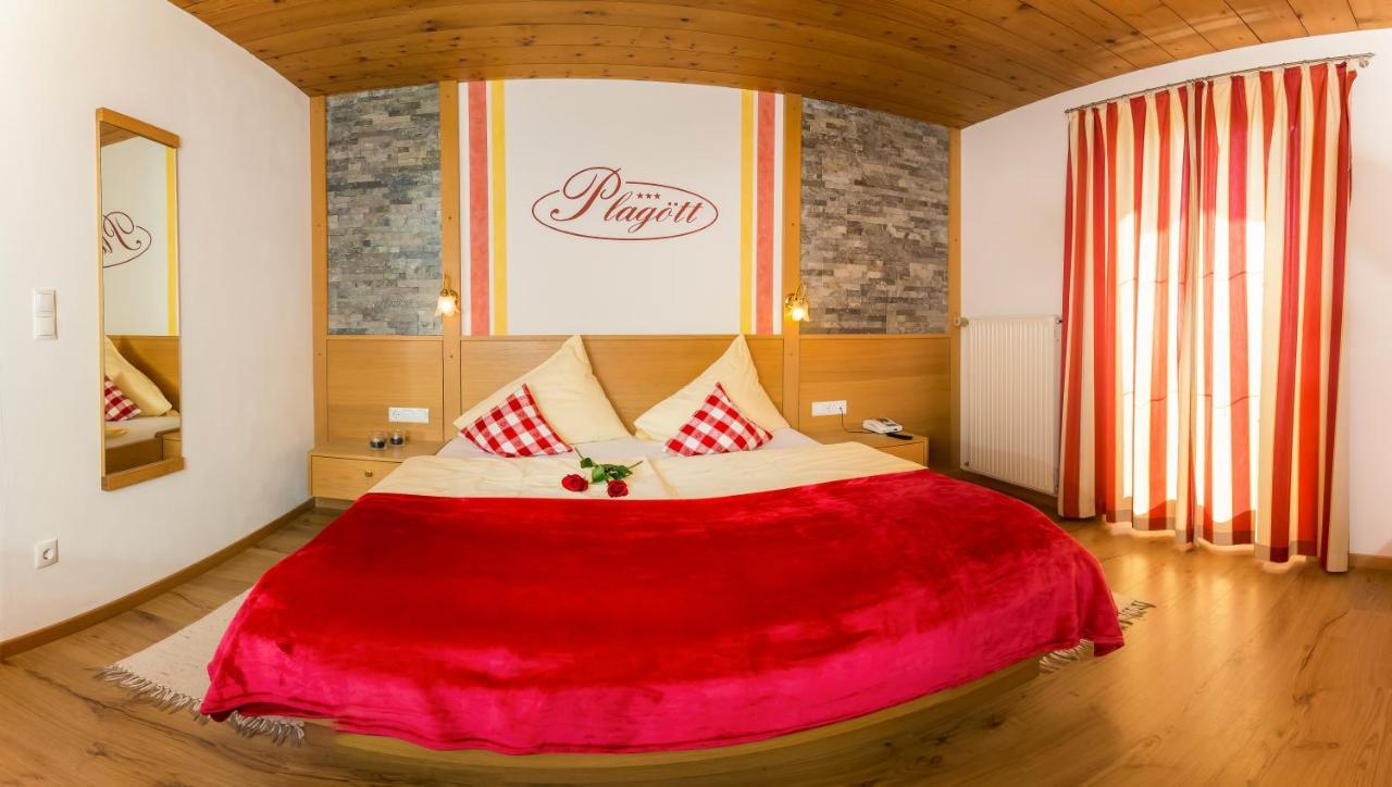Berghotel Plagoett Sankt Valentin auf der Haide Buitenkant foto